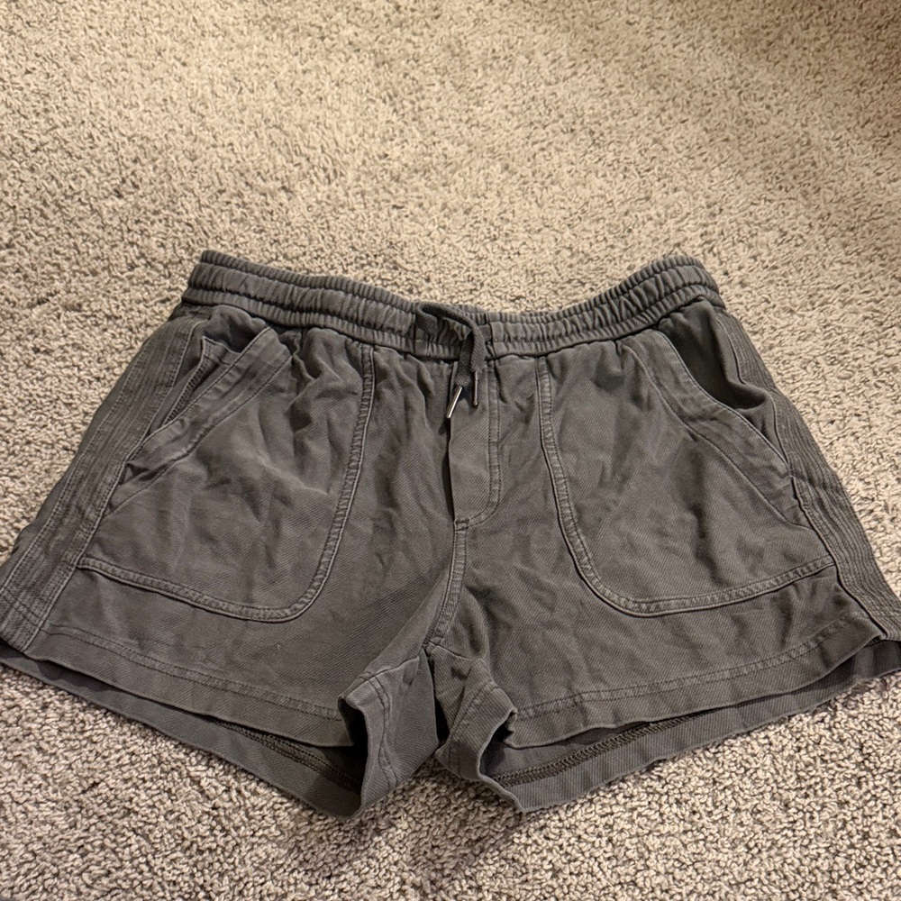 Athleta farallon short
